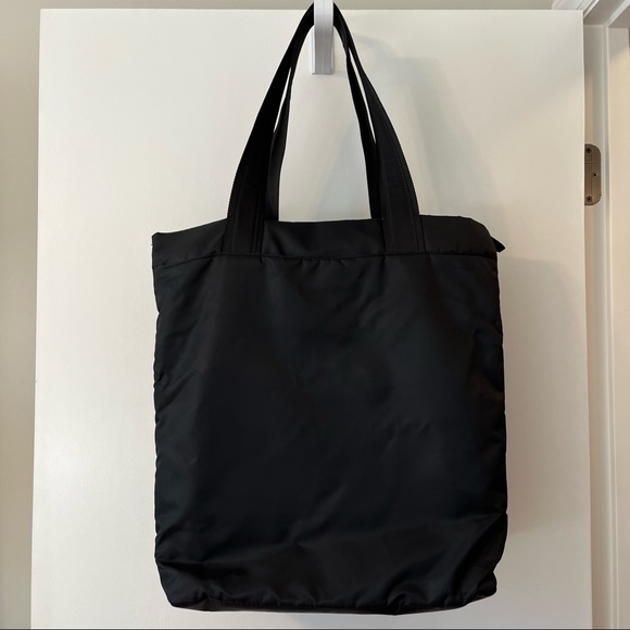 Lululemon Double Up Tote - Black - Picture 2 of 16